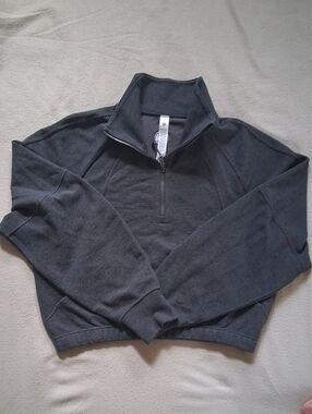 lululemon athletica Women’s Charcoal Gray Zip-Up Sweater